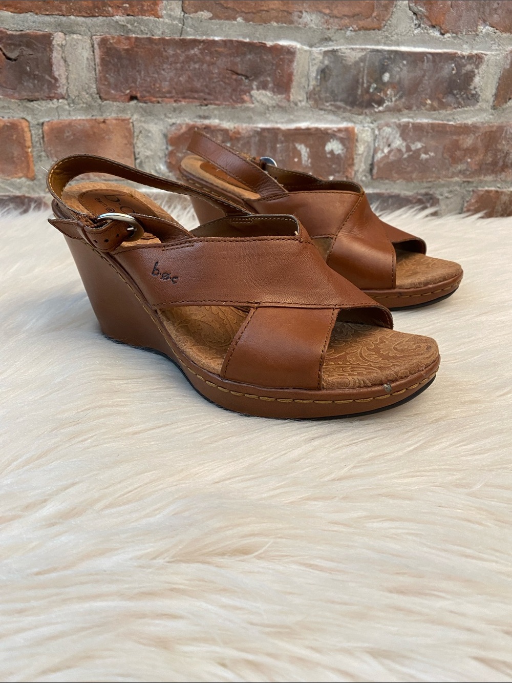 B.O.C. Brown Leather Wedge Platform Sandals, Size 7/38